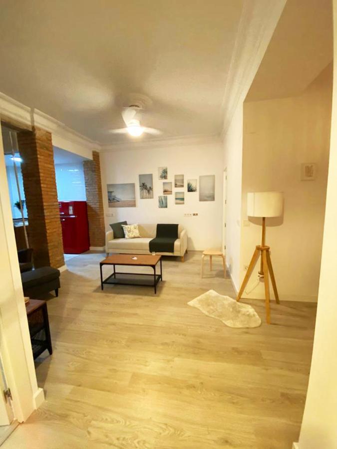 Malvarrosa Private Rooms In Shared Apartment Valence Extérieur photo